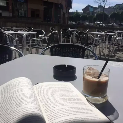 Inicio 17 cafeteria_balssack_cafe_y_lectura_en_piedras_blancas